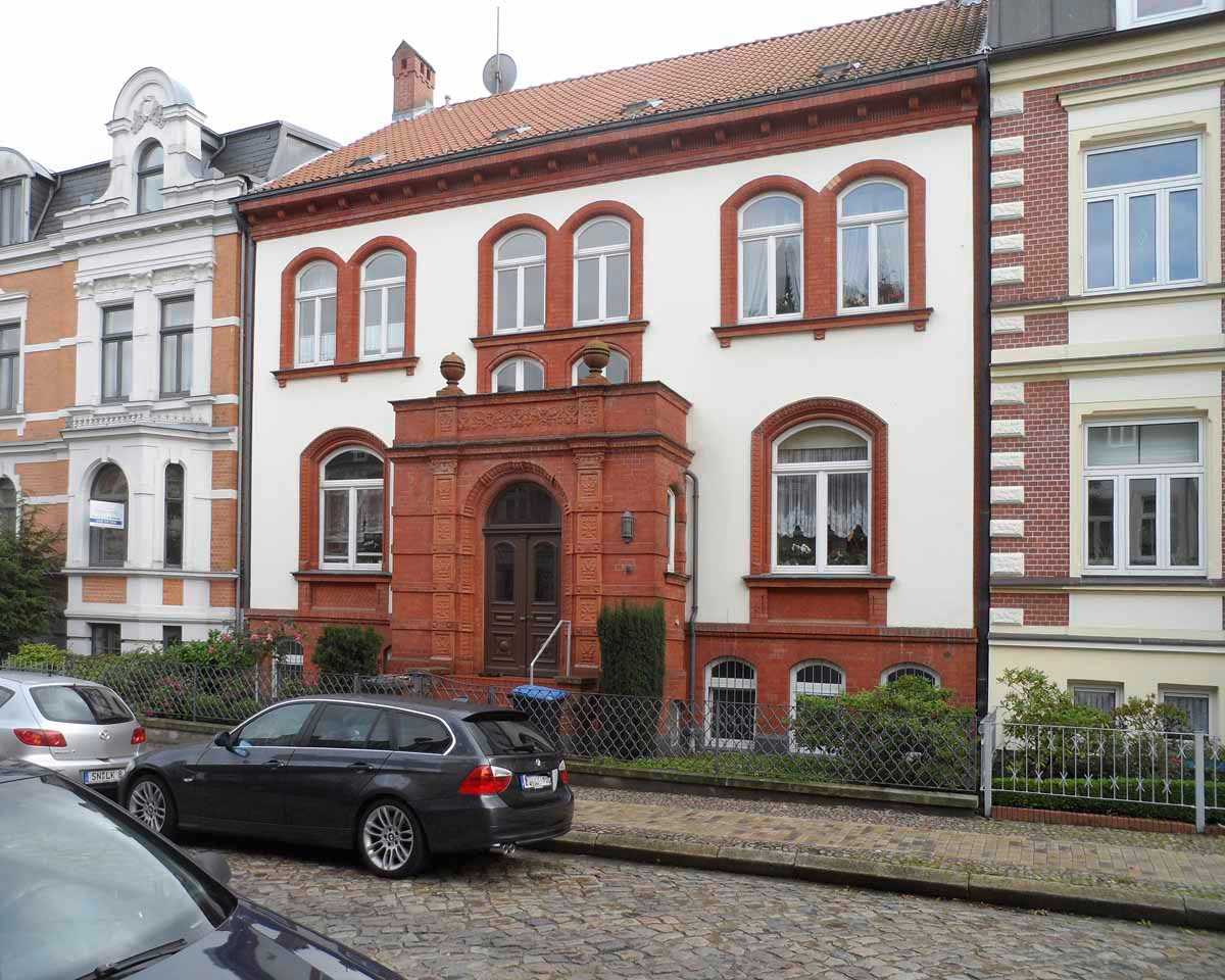 Download: Abb. 11. Landeshauptstadt Schwerin, westliche Paulsstadt, Mozartstraße 14, Wohnhaus. LAKD M-V/LD, D. Handorf Abb. 11. Landeshauptstadt Schwerin, westliche Paulsstadt, Mozartstraße 14, Wohnhaus.