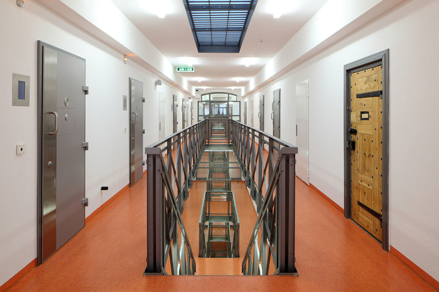 Download: Abb. 4. Bützow, Lkr. Rostock, Kühlungsborner Straße 29a, Justizvollzugsanstalt, Haus A, Südflügel, 2. Obergeschoss, 2017. (Christoph Edelhoff, Kiel) Abb. 4. Bützow, Lkr. Rostock, Kühlungsborner Straße 29a, Justizvollzugsanstalt, Haus A, Südflügel, 2. Obergeschoss, 2017.
