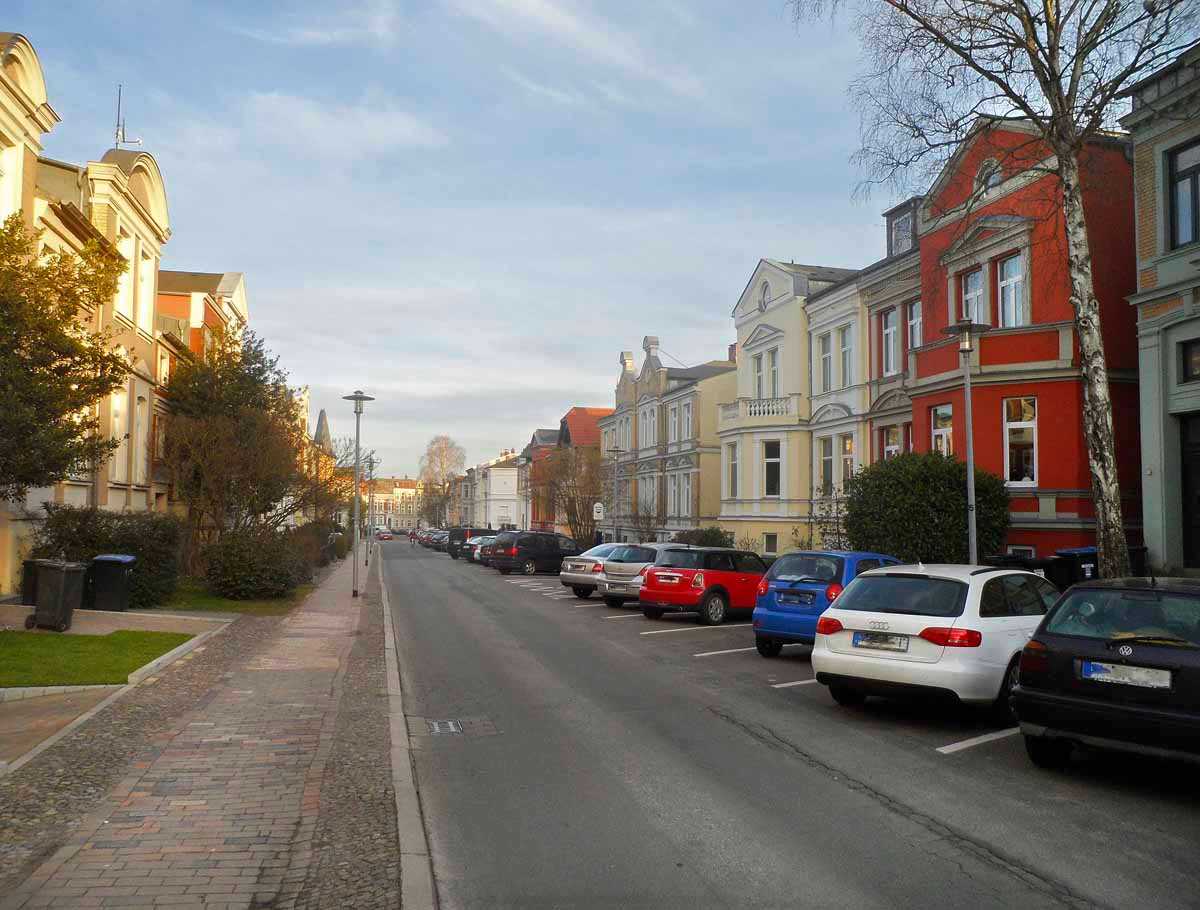 Download: Abb. 3. Landeshauptstadt Schwerin, westliche Paulsstadt, Jungfernstieg. LAKD M-V/LD, D. Handorf Abb. 3. Landeshauptstadt Schwerin, westliche Paulsstadt, Jungfernstieg.