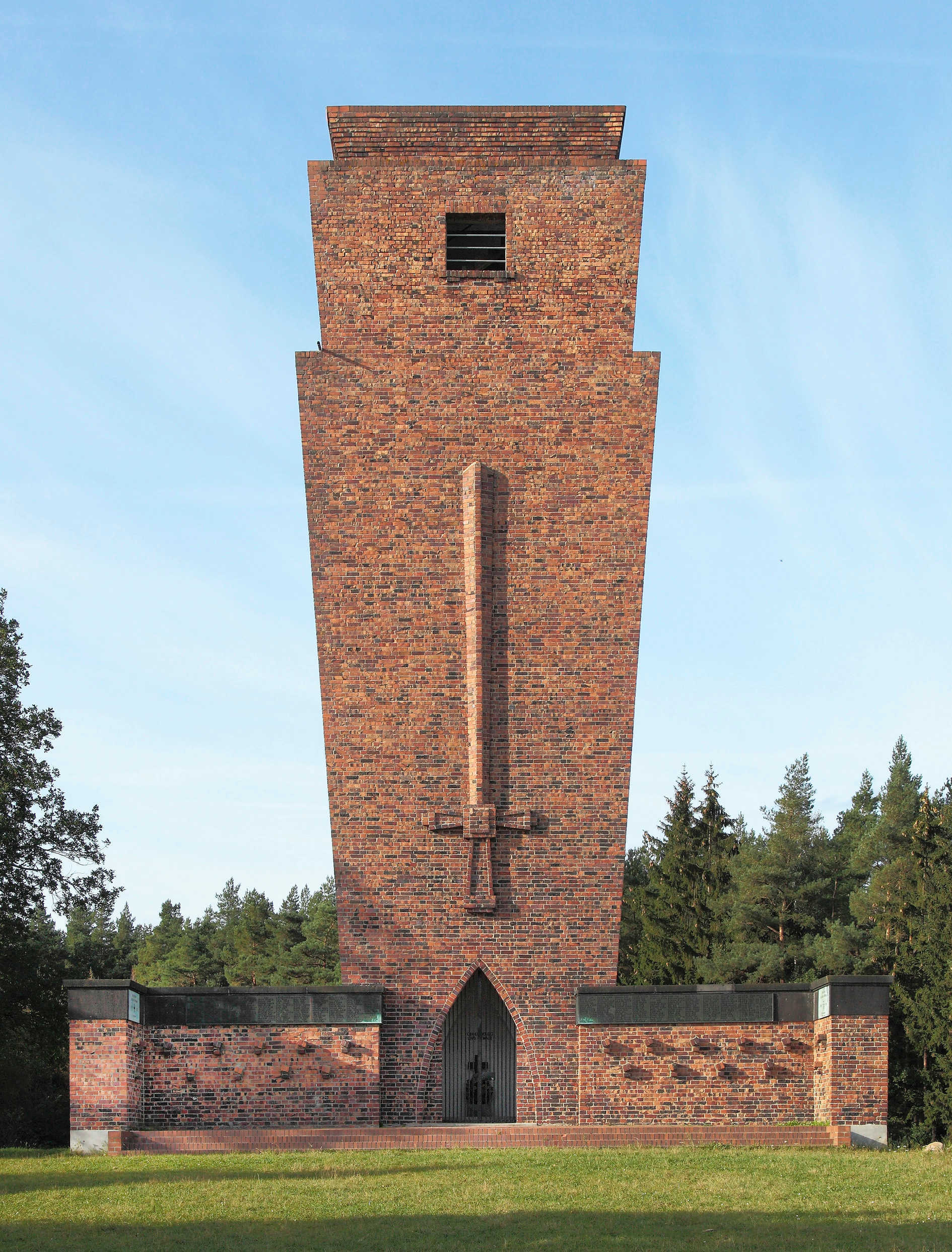 Teterow, Landkreis Rostock, Kriegerdenkmal 1914–1918. 