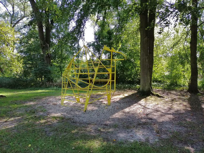 Abb. 6. Neubrandenburg, Kulturpark, Klettergerüst "Dromedar", 2019 