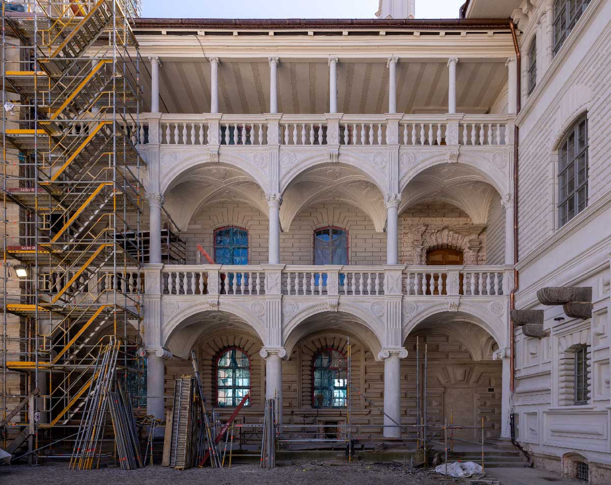 Abb. 2. Schloss Güstrow, Lkr. Rostock, Südflügel von Norden mit Loggia, 2026. 