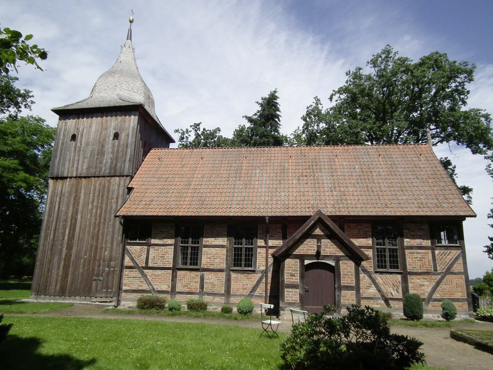 Dammwolde, Landkreis Mecklenburgische Seenplatte, Kirche. 