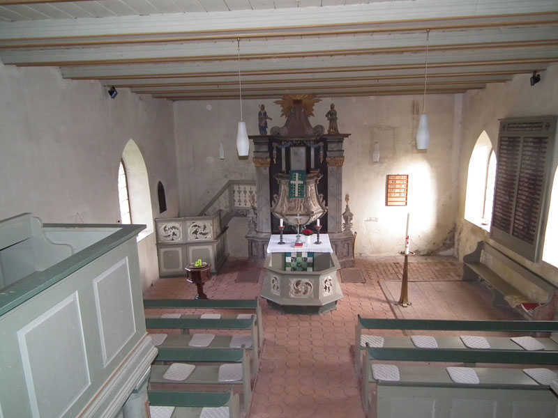 Download: Abb. 9: Siedenbollenthin, Dorfkirche, Innenraum nach Osten LAKD, J. Amelung Abb. 9: Siedenbollenthin, Dorfkirche, Innenraum nach Osten
