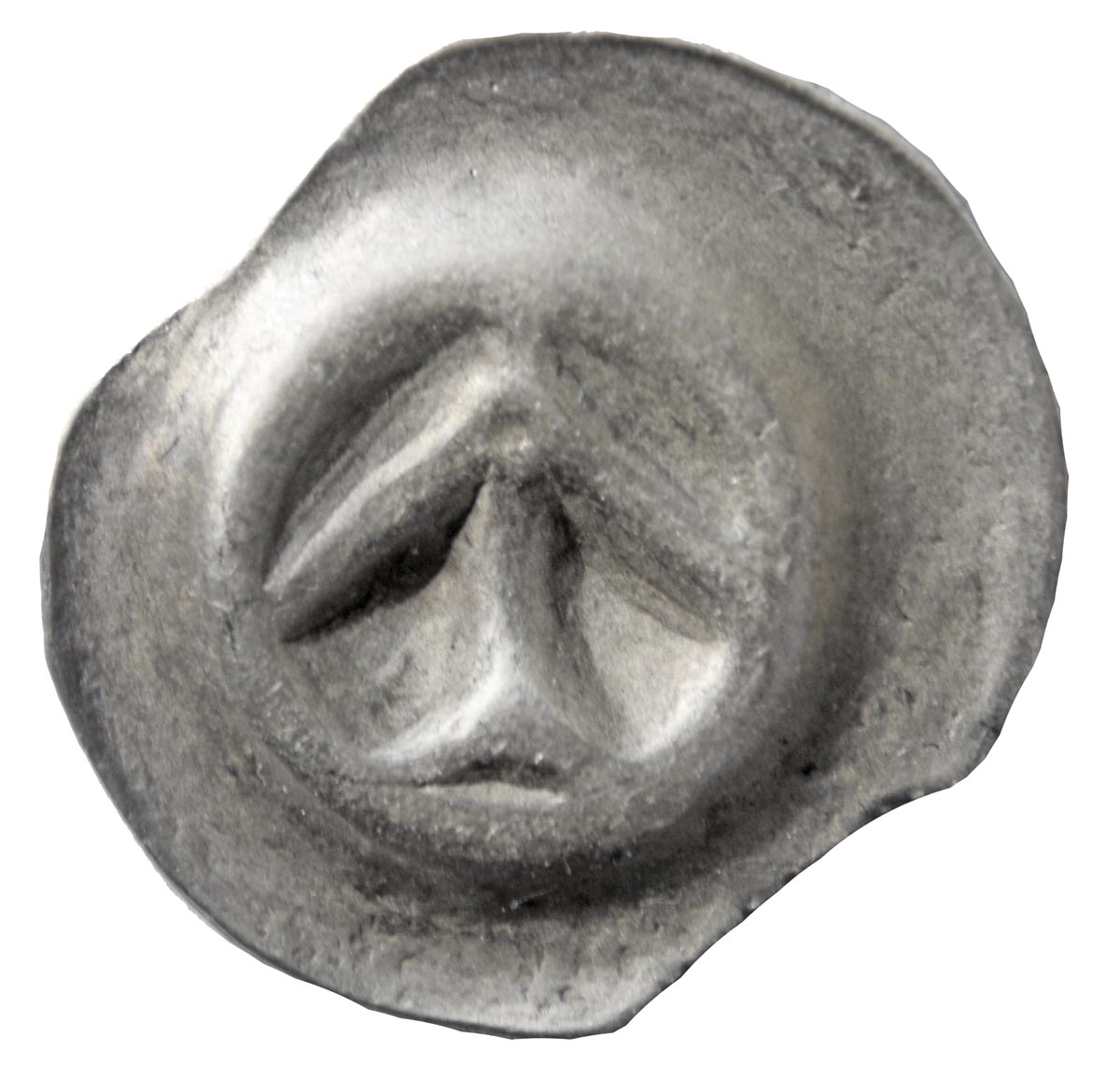Abb. 16: Neuhof, Lkr. Vorpommern-Rügen, Fpl. 2. Schatz 2. Hohlpfennig aus Anklam (Durchmesser 15,1 mm). 