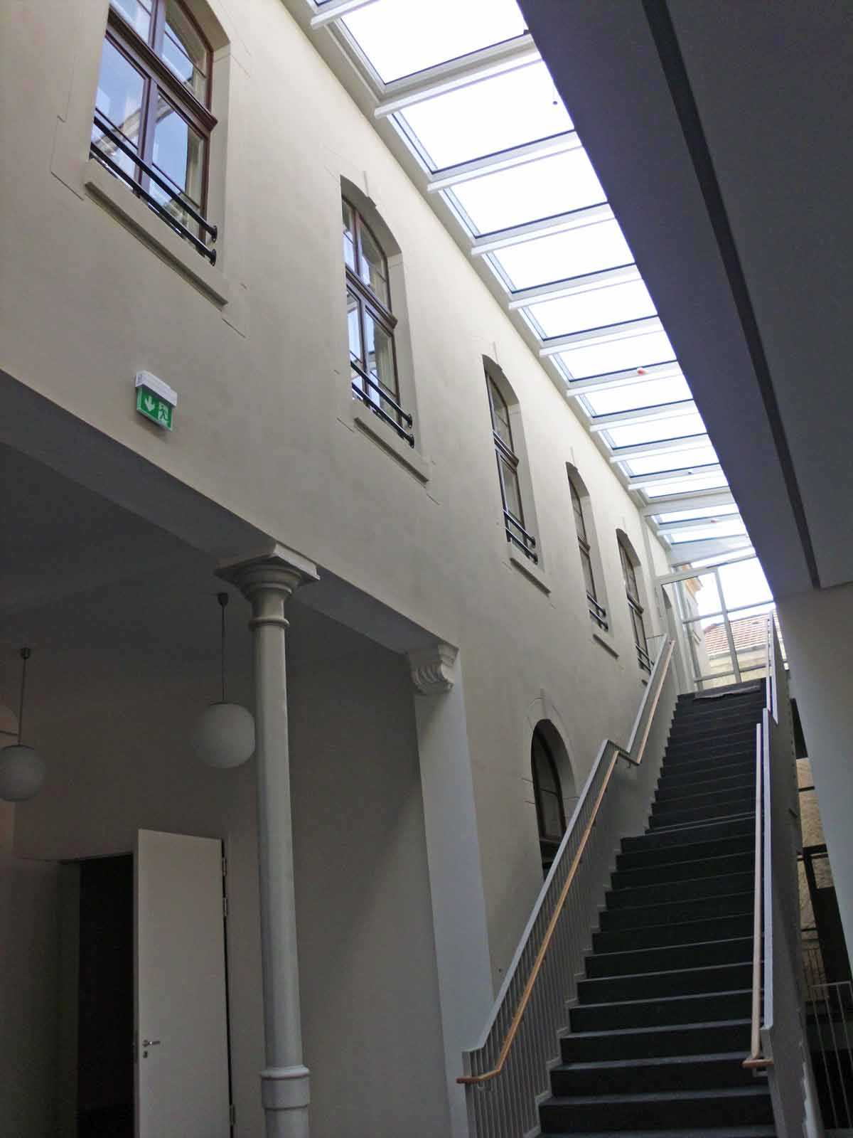 Download: Abb. 14: Neustrelitz, Schloßstraße 12/13, Anschluss des Erweiterungsbau an die Hoffassade, 2015 Stadt Neustrelitz, K. Gerhardt Abb. 14: Neustrelitz, Schloßstraße 12/13, Anschluss des Erweiterungsbau an die Hoffassade, 2015