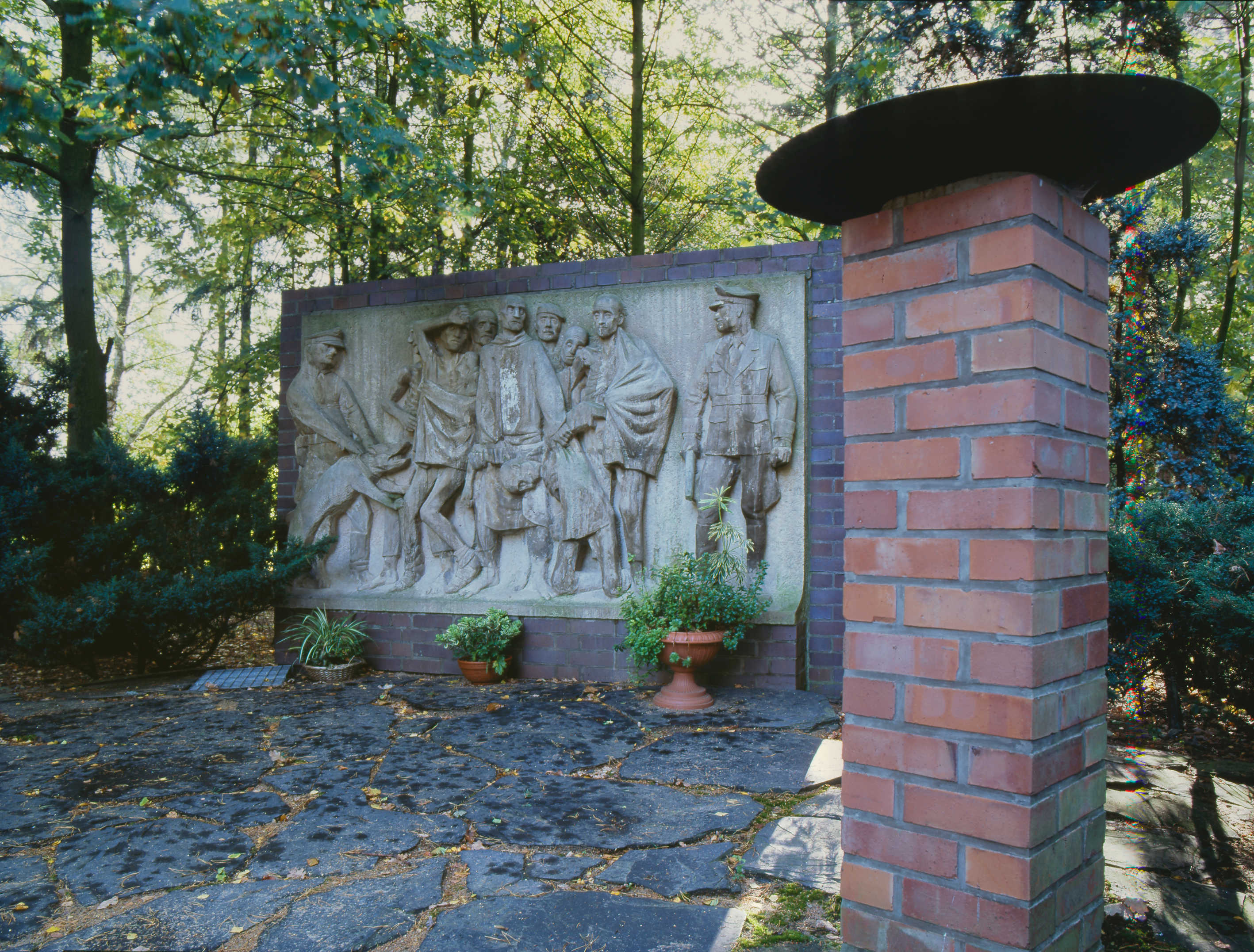 Wöbbelin, Landkreis Ludwigslust-Parchim, Gedenkstätte für die Opfer des KZ-Außenlagers. 