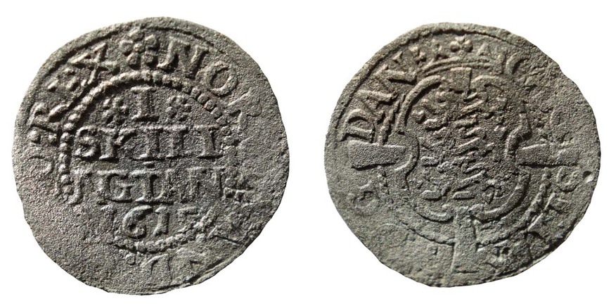 Abb. 11: Anklam, Lkr. Vorpommern-Greifswald. Schilling von 1615 aus Dänemark, Vorder- und Rückansicht (Durchmesser 19 mm). 