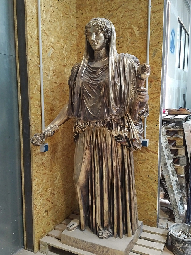 Download: Abb. 09. Ceres, ziselierte und zusammengefügte Figur. (LAKD M-V/LD, D. Handorf) Abb. 09. Ceres, ziselierte und zusammengefügte Figur.