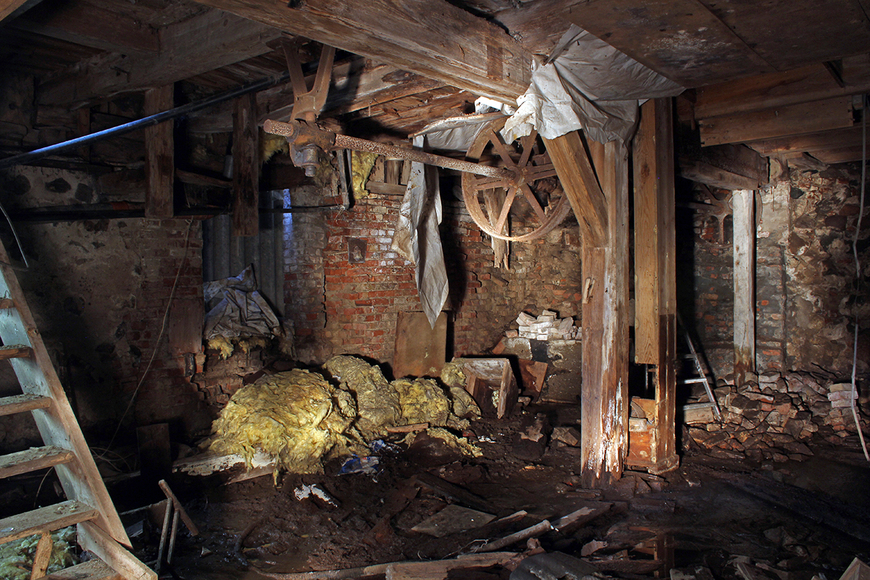 Abb. 8. Roidin, Lkr. Mecklenburgische Seenplatte, Wassermühle, Mühlenkeller, 2015. 