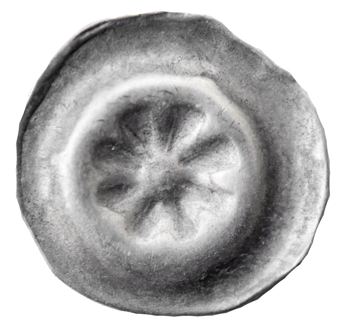 Abb. 22: Neuhof, Lkr. Vorpommern-Rügen, Fpl. 2. Schatz 2. Hohlpfennig aus Stargard (Durchmesser 14,5 mm). 