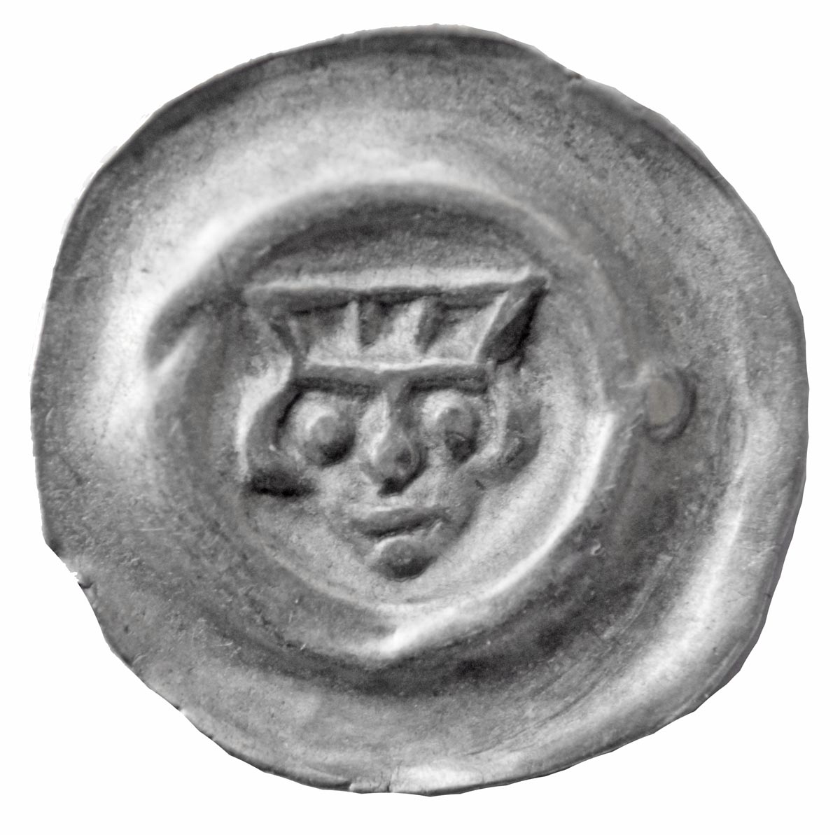 Abb. 14: Neuhof, Lkr. Vorpommern-Rügen, Fpl. 2. Schatz 2. Hohlpfennig aus Greifswald (Durchmesser 16,2 mm). 