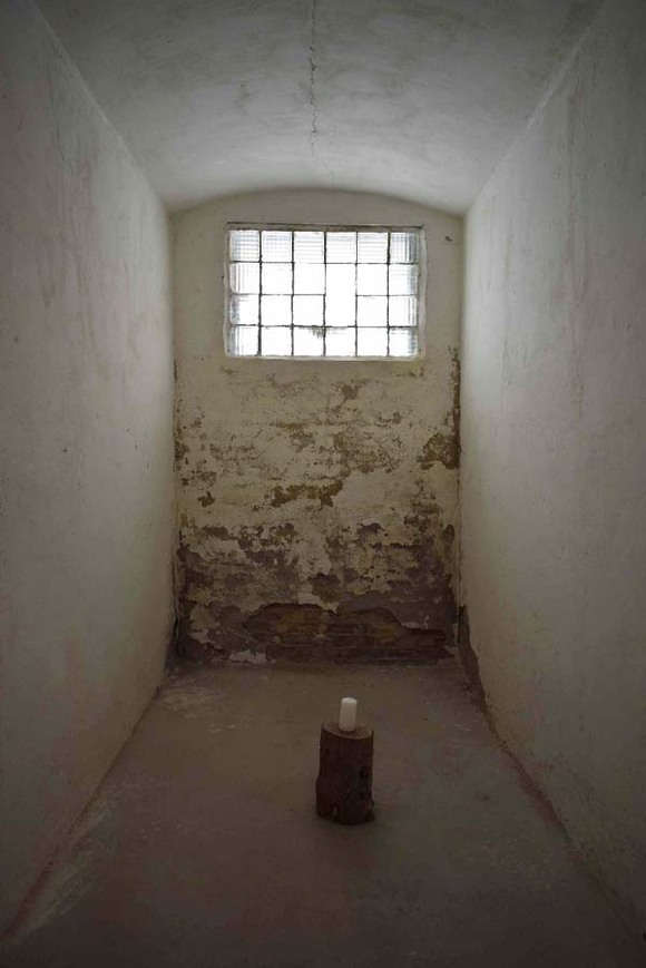 Abb. 7. Anklam, Lkr. Vorpommern-Greifswald, ehem. Wehrmachtsgefängnis, Todeszelle, 2025. 