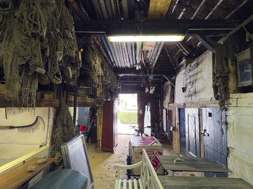 Abb. 8. Göhren, Lkr. Vorpommern-Rügen, Thiessower Str. 7, Rookhus, Diele nach Osten, 2026. 