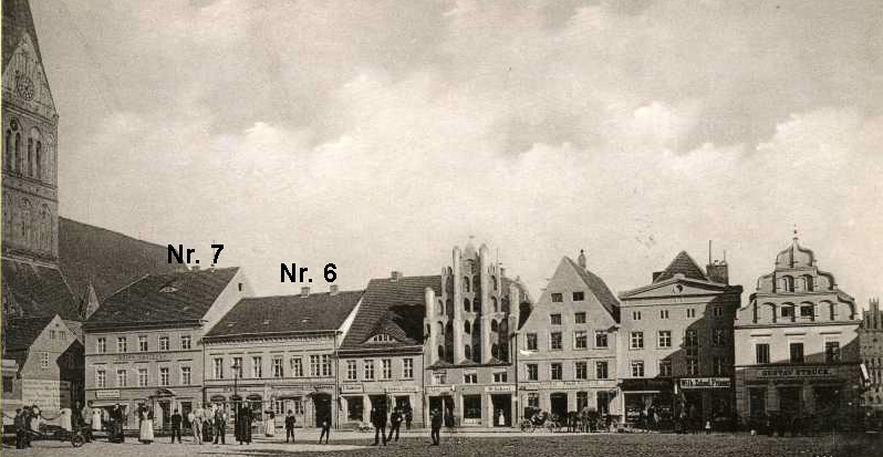 Abb. 1: Anklam, Lkr. Vorpommern-Greifswald. Markt – Ostseite, um 1900. 