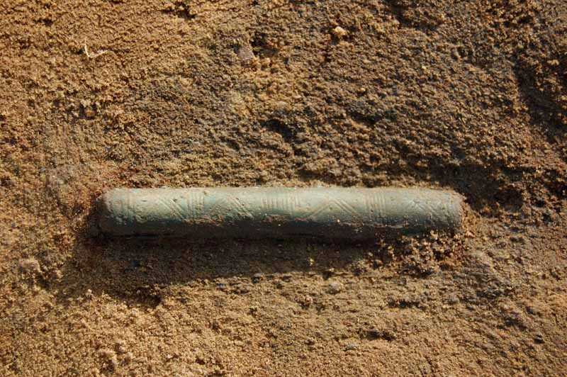 Abb. 1: Gustebin, der Fund in situ 