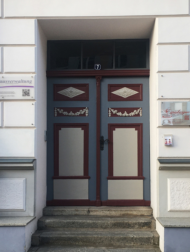 Abb. 8. Hansestadt Stralsund, Mühlenstraße 7, Haustür, 2024. 