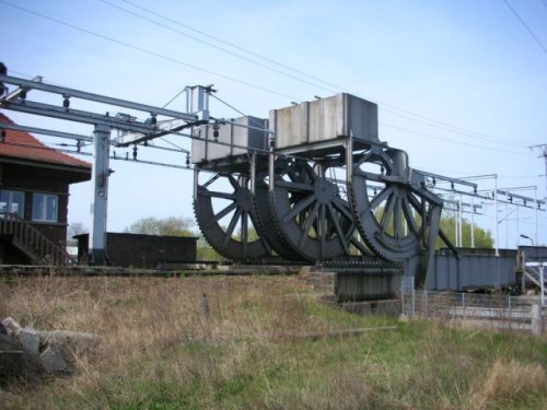 Abb. 2: Rollklappbrücke in Anklam 