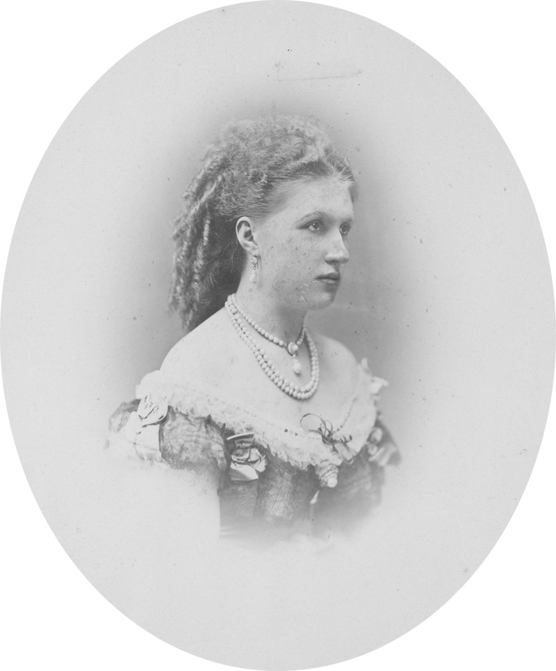 Großherzogin Marie von Mecklenburg-Schwerin Quelle: LAKD MV/LHA Großherzogin Marie von Mecklenburg-Schwerin