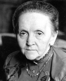 Elisabeth Lange, geb. 1884 (10.02.) in Börzow bei Grevesmühlen, gest. 1965 (22.02.) in Schwerin Elisabeth Lange, geb. 1884 (10.02.) in Börzow bei Grevesmühlen, gest. 1965 (22.02.) in Schwerin