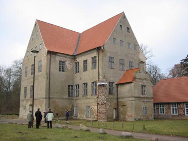 Schloss 2004 © LAKD MV/LD, Schwerin; Foto: Dr. Klaus Winands Schloss 2004